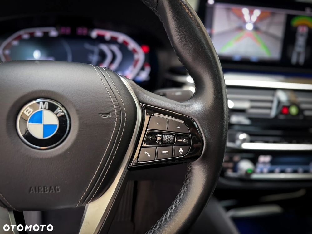 BMW Seria 5 530d Luxury Line - 20