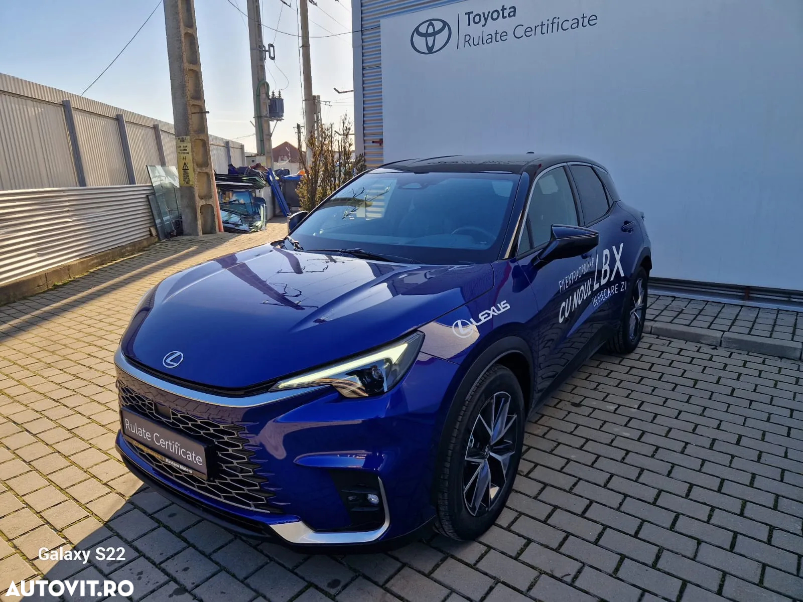 Lexus LBX 1.5 HEV 4x2 CVT Cool - 3