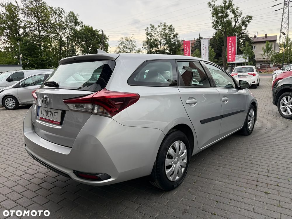 Toyota Auris 1.33 VVT-i Active - 22