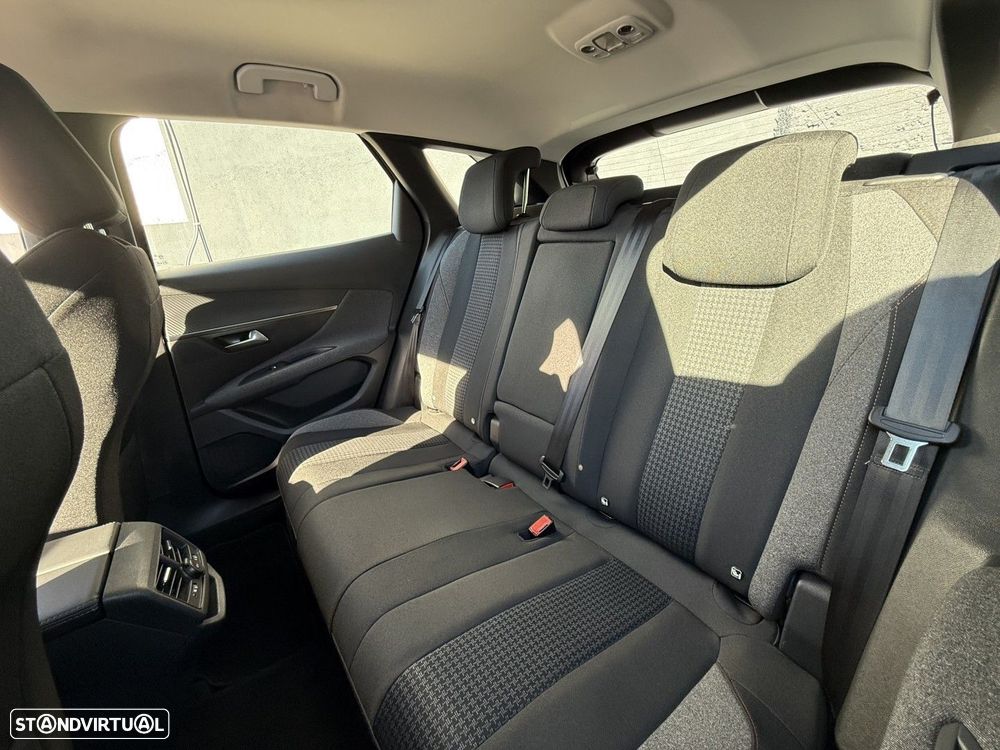 Peugeot 3008 1.5 BlueHDi Active Pack - 3