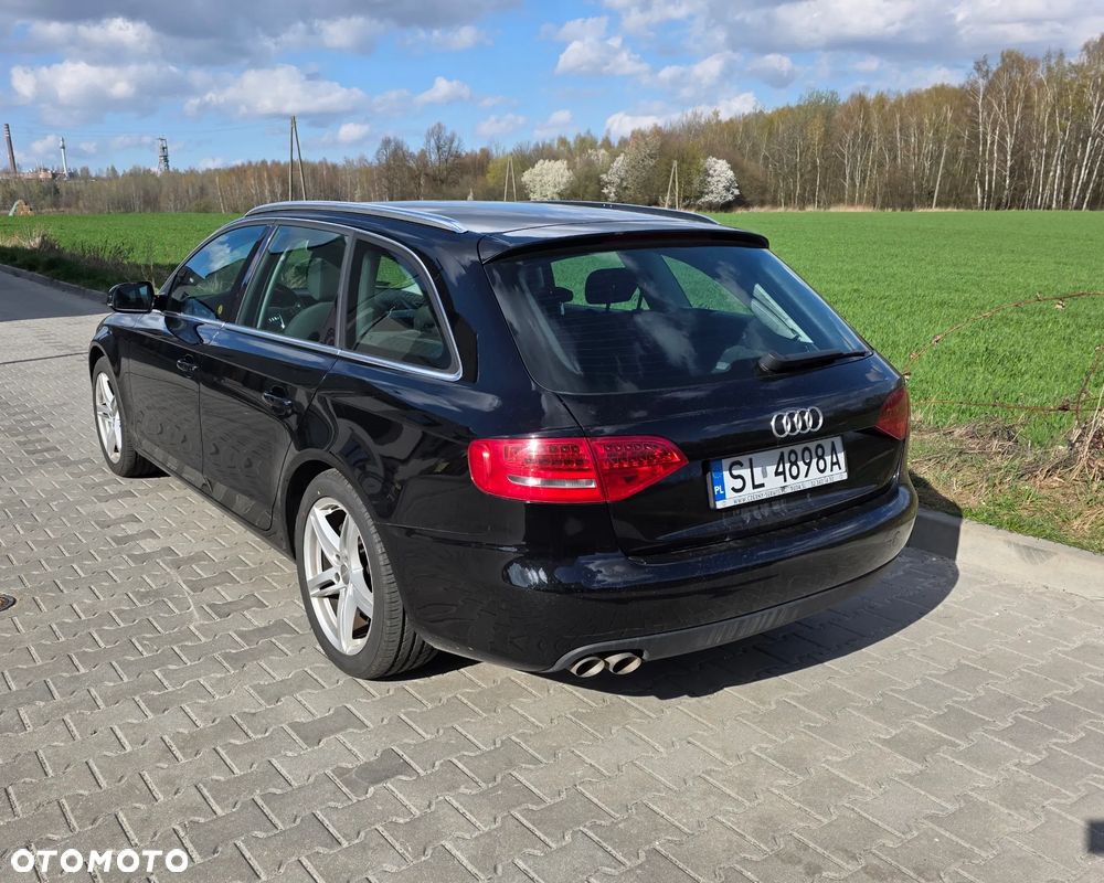 Audi A4 Avant 2.0 TDI DPF Ambiente - 6