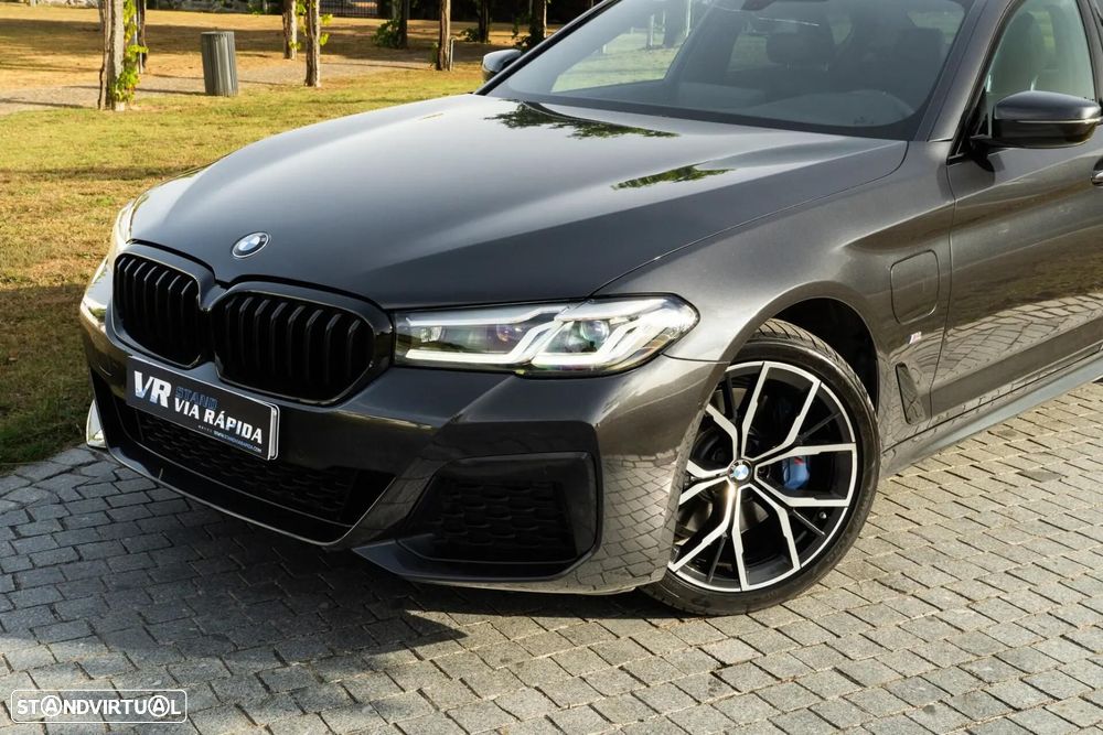 BMW 520 e Pack M - 37