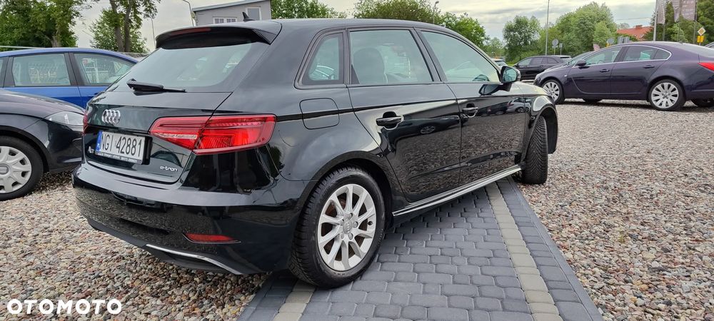 Audi A3 Sportback - 11