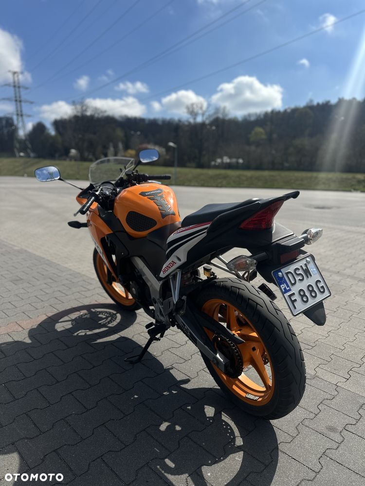 Honda CBR - 3