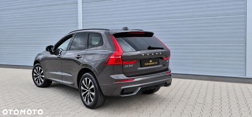 Volvo XC 60 B4 D Ultimate Dark - 5