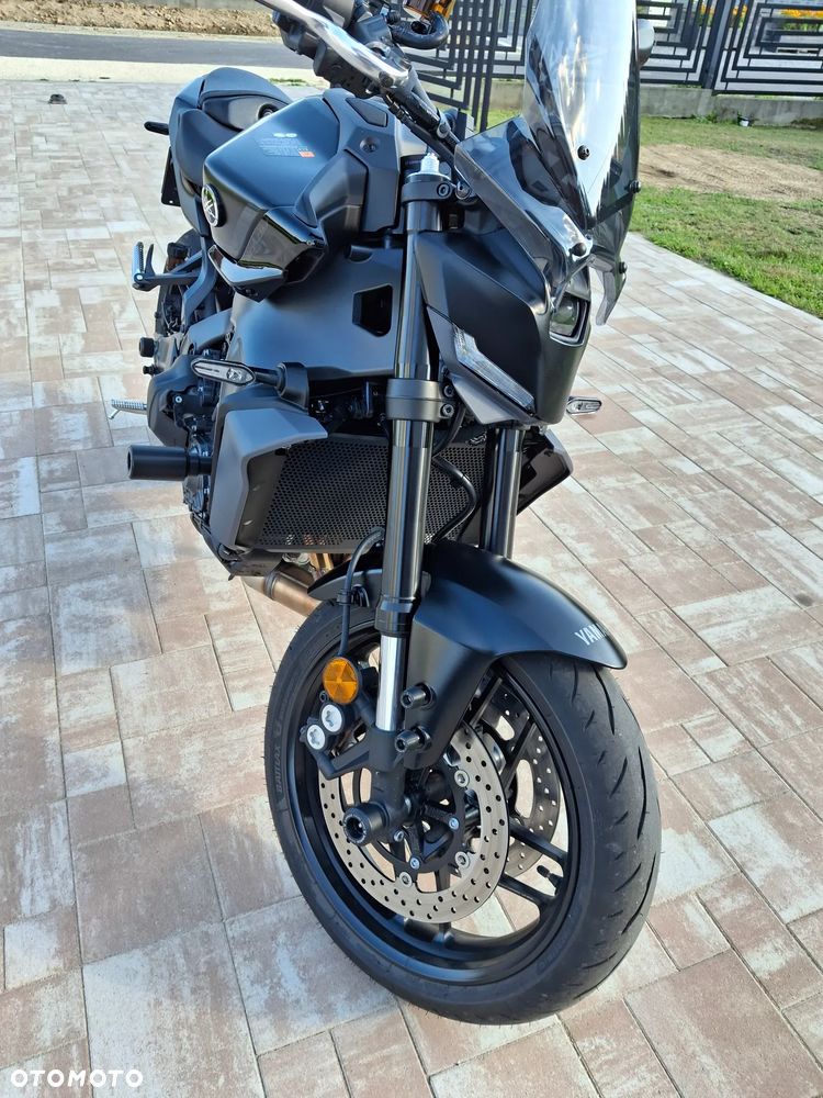 Yamaha MT - 9