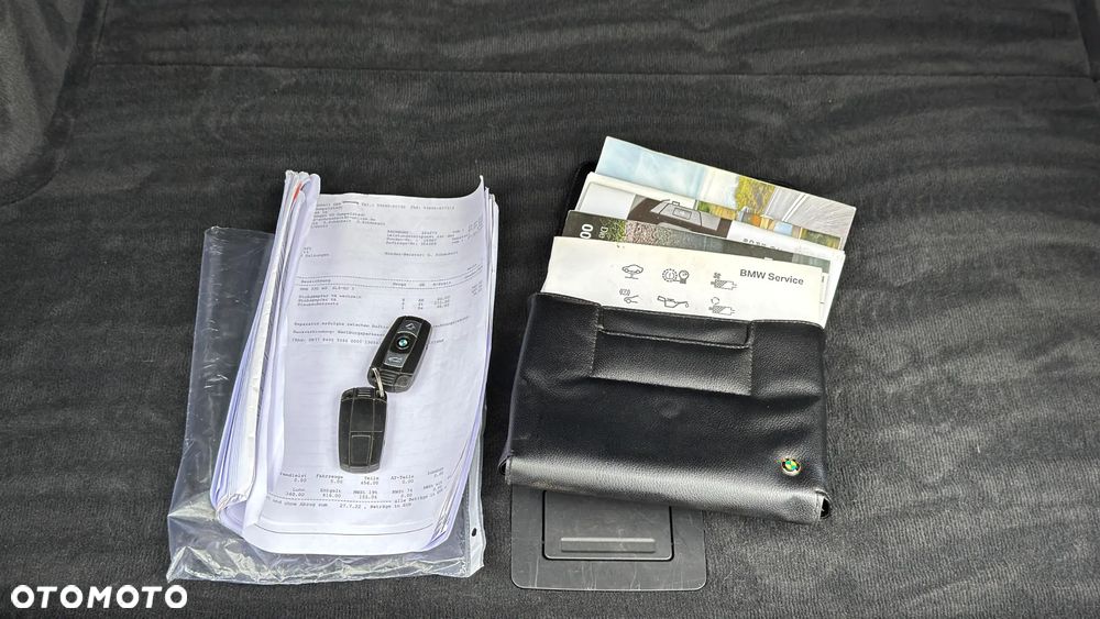 BMW Seria 3 330d xDrive DPF Edition Sport - 37