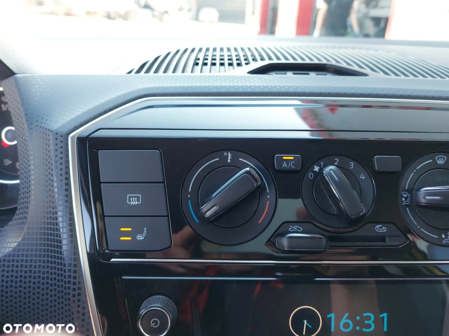 Volkswagen up! join - 18