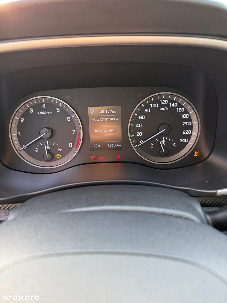 Hyundai Tucson 1.6 T-GDi Style 4WD DCT - 9