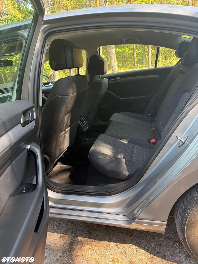 Volkswagen Passat 1.5 TSI EVO Business DSG - 18