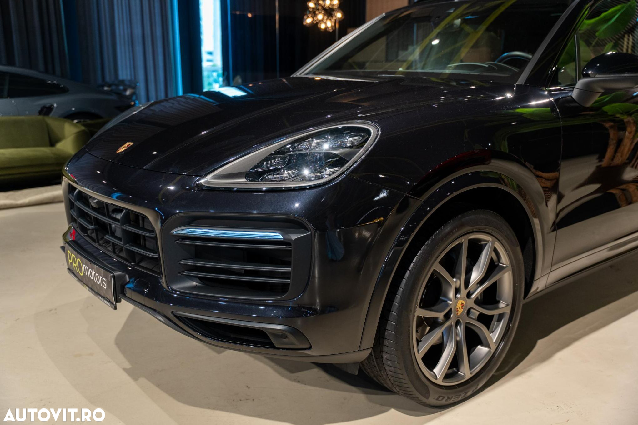 Porsche Cayenne Standard - 25