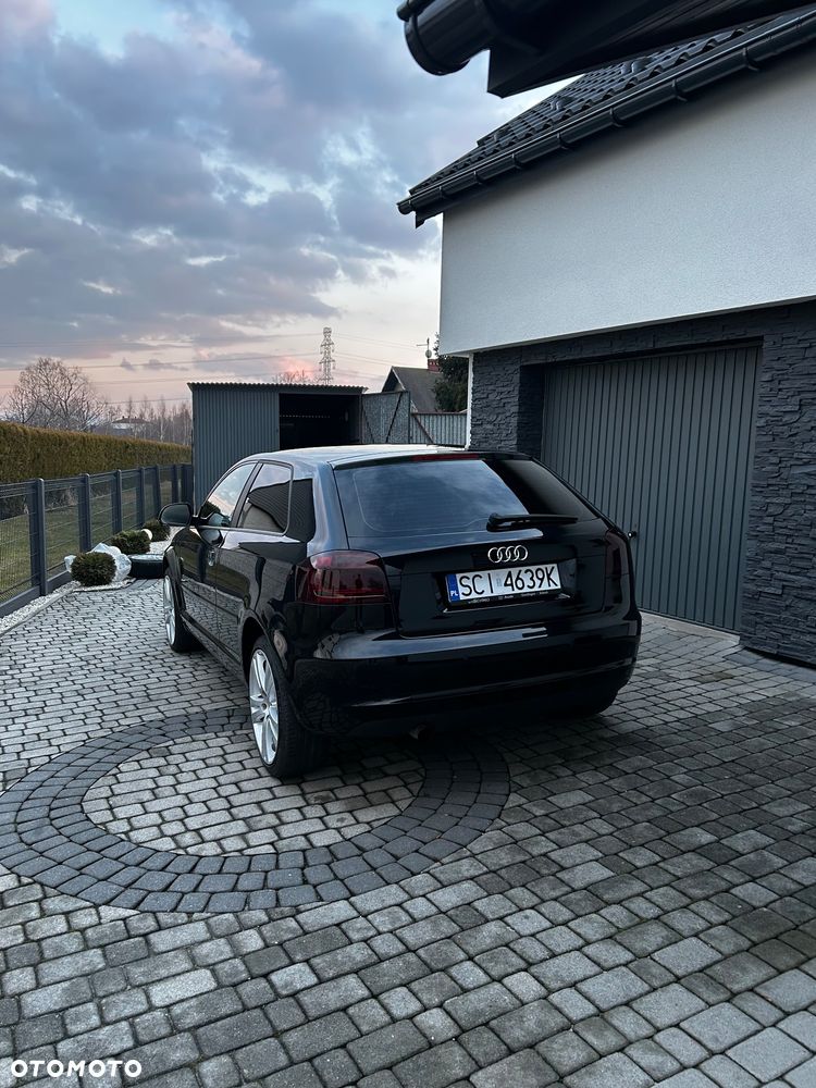 Audi A3 3-drzwiowe 1.6 Attraction - 5