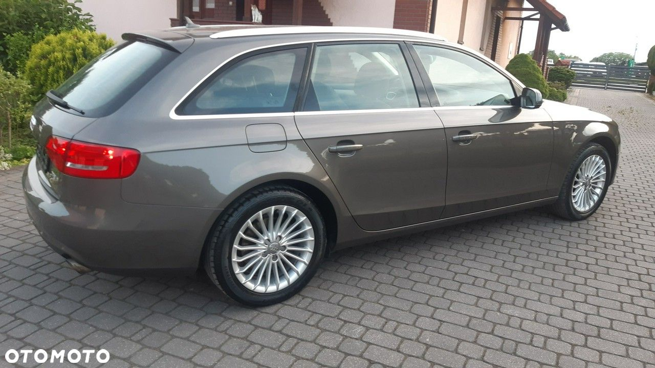 Audi A4 - 32