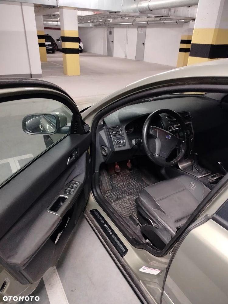 Volvo S40 1.6D Momentum - 5