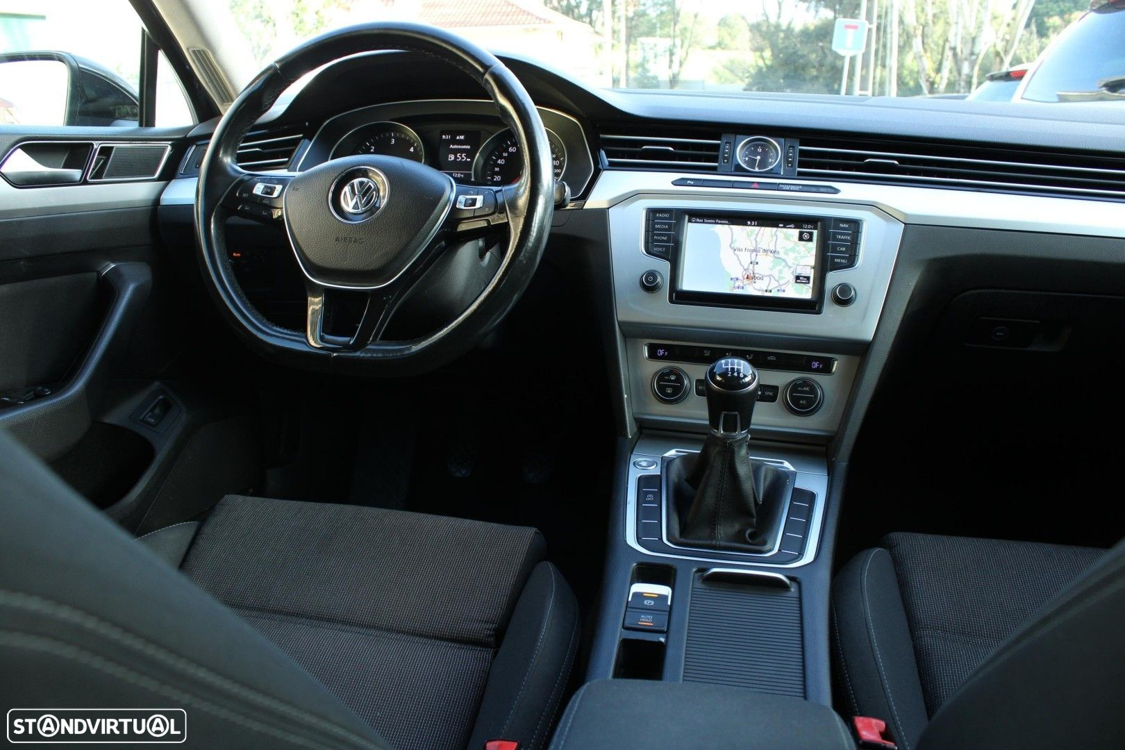 VW Passat Variant 1.6 TDI BlueMotion - 10