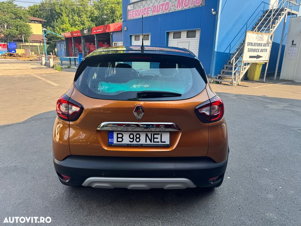 Renault Captur TCe GPF Intens - 11