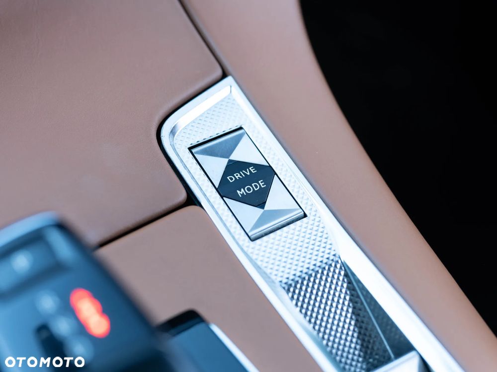 DS Automobiles DS 7 Crossback - 34