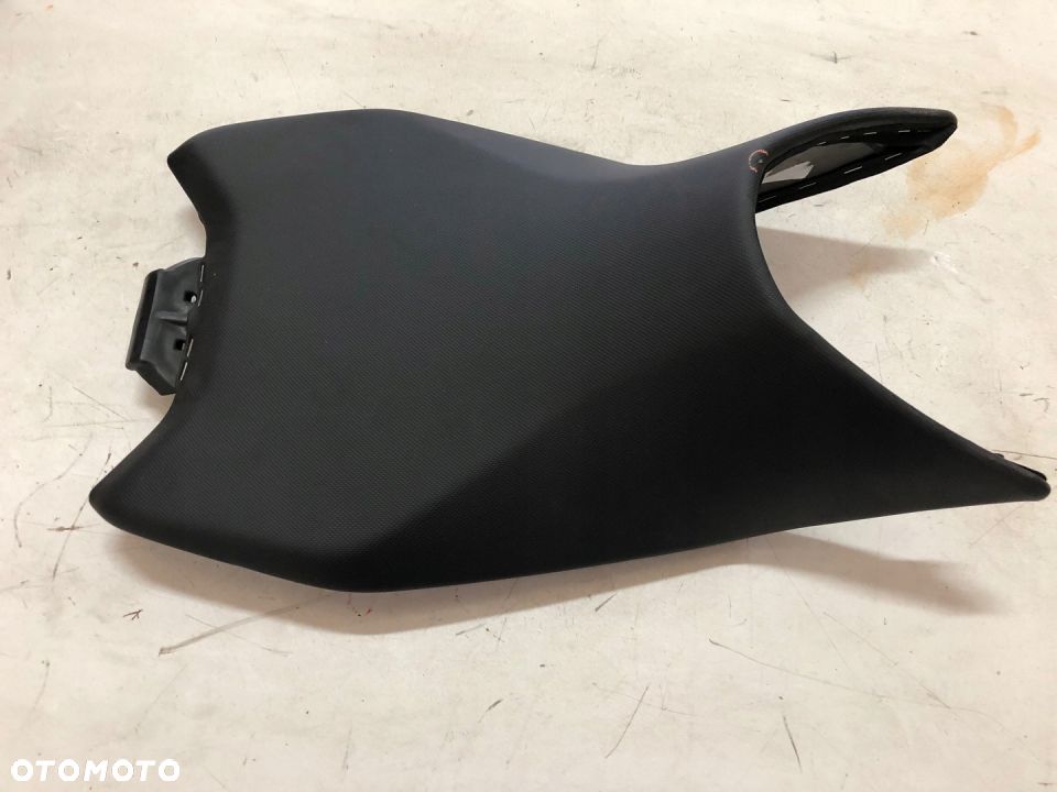 KTM Duke 690 siedzenie fotel kierowcy 16-18 - 2