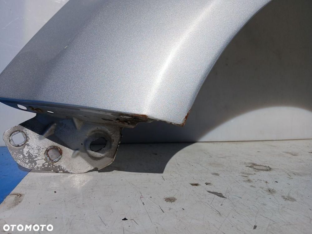 BŁOTNIK PRZÓD PRZEDNI LEWY SREBRNY FORD FOCUS MK3 III KOD LAKIERU 08 OB - 3