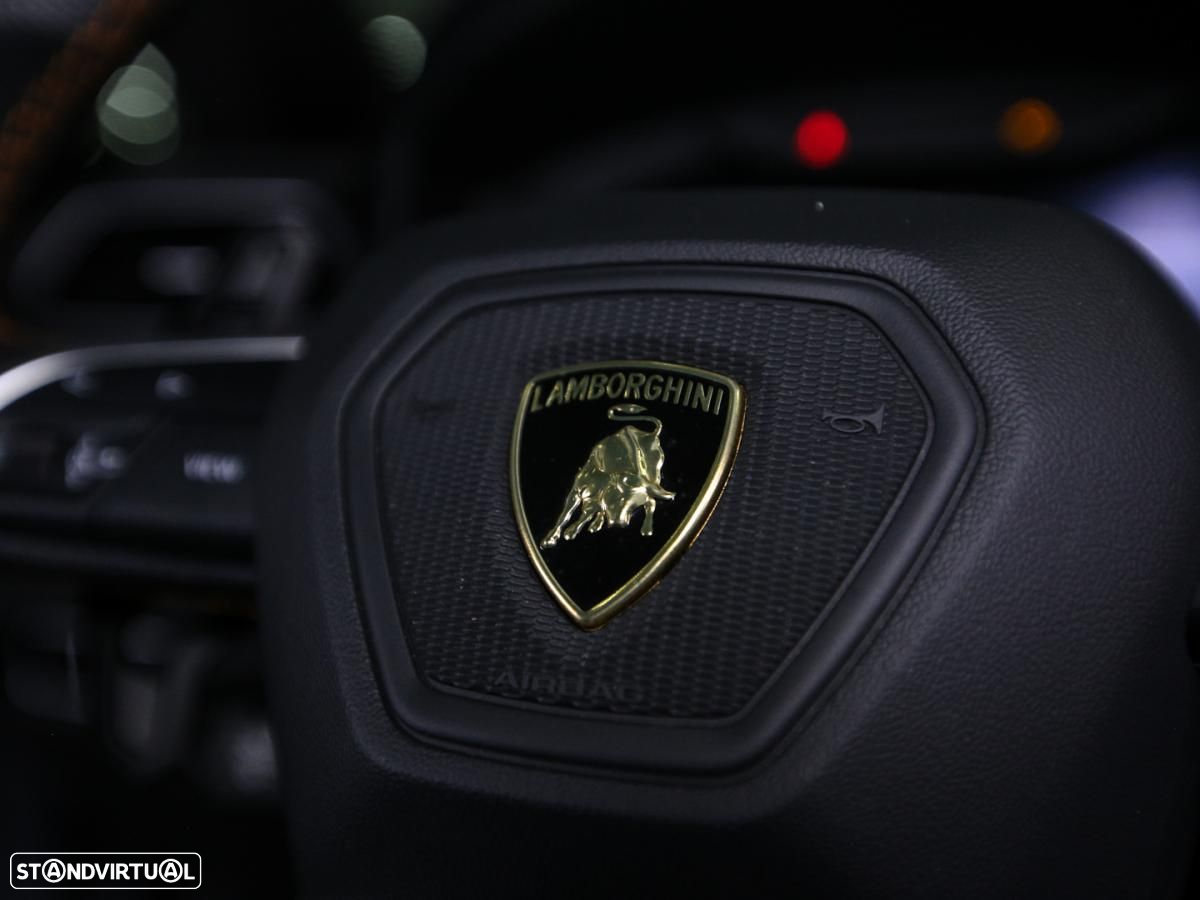 Lamborghini Urus 4.0 V8 - 15