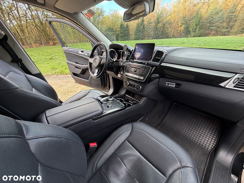 Mercedes-Benz GLE 350 d 4-Matic - 12