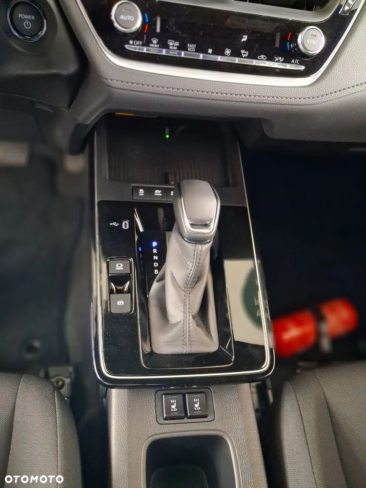 Toyota Corolla 1.8 Hybrid Style - 19