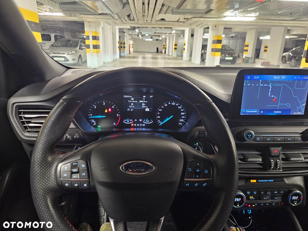 Ford Focus 2.0 EcoBlue ST-Line - 11