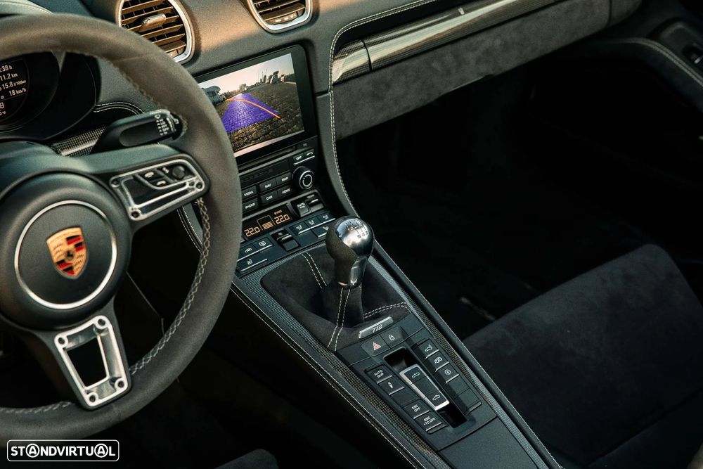 Porsche 718 Spyder Standard - 8