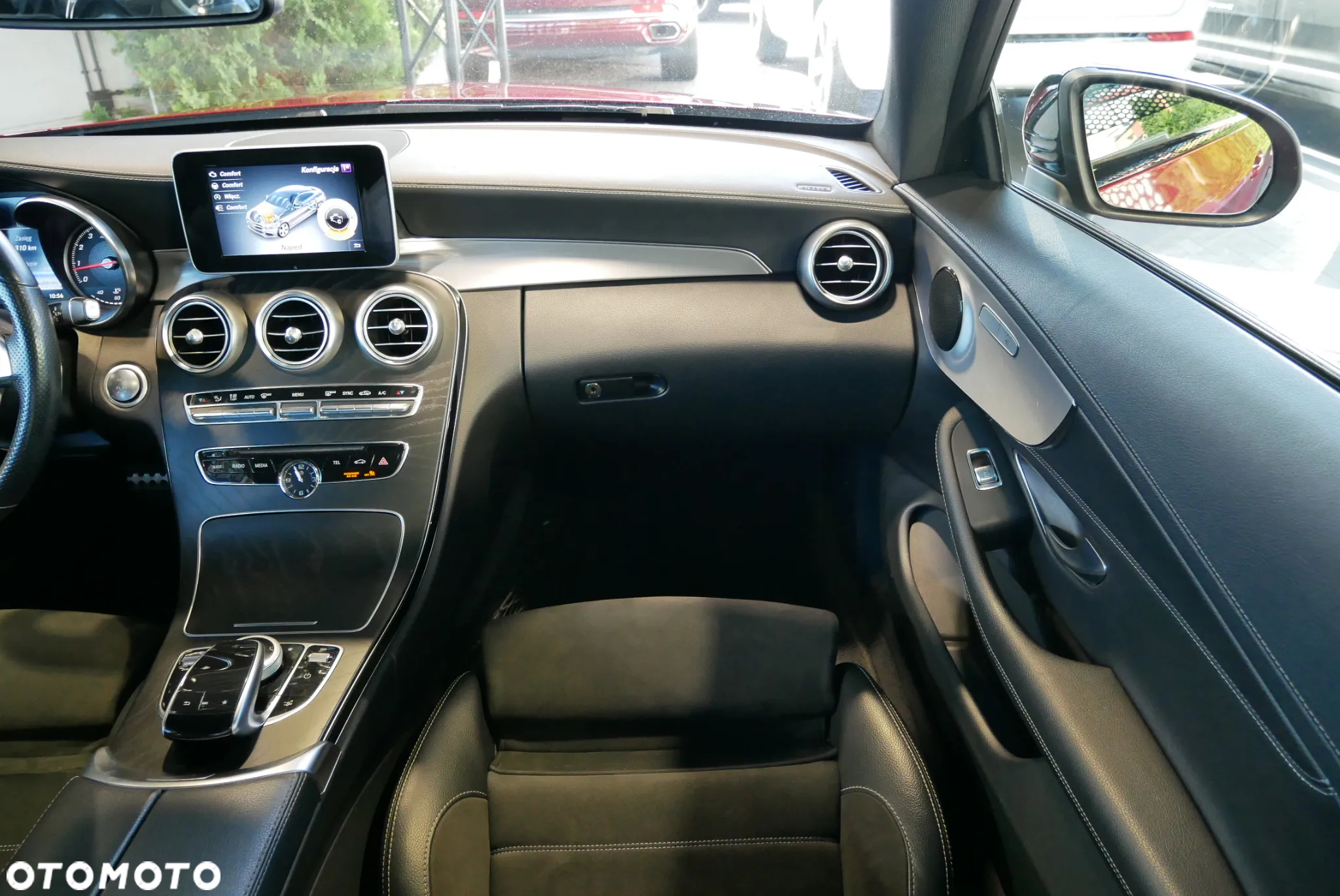 Mercedes-Benz Klasa C 200 4-Matic 9G-TRONIC - 13