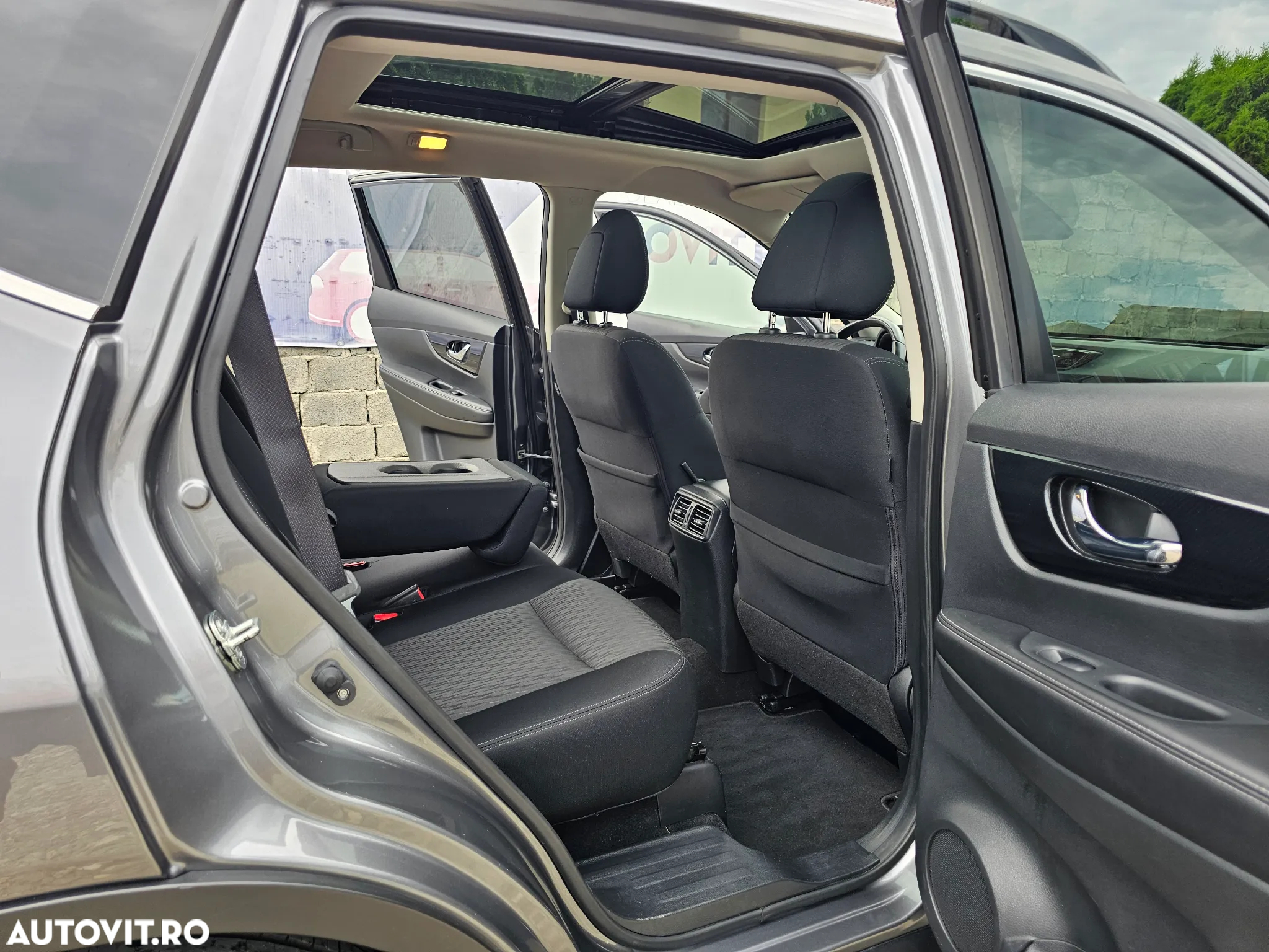 Nissan X-Trail 1.7 dCi ALL-MODE 4x4i Xtronic N-TEC - 31