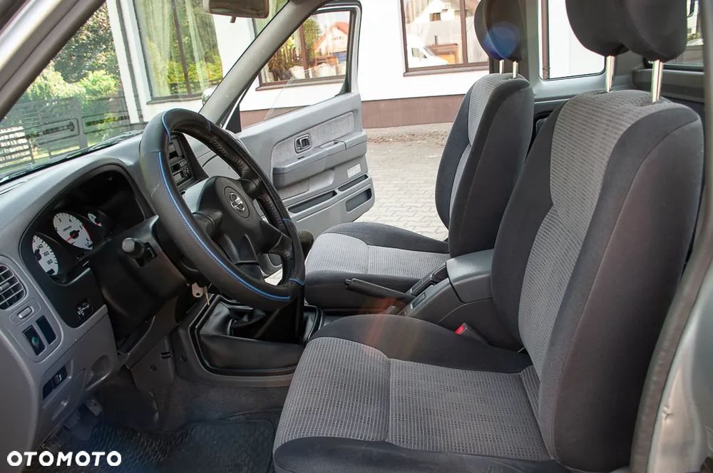 Nissan Pickup 2.5 TDi Comfort - 26