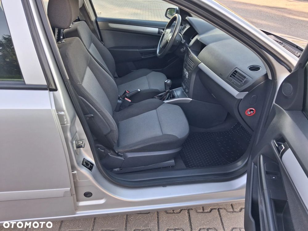 Opel Astra - 26