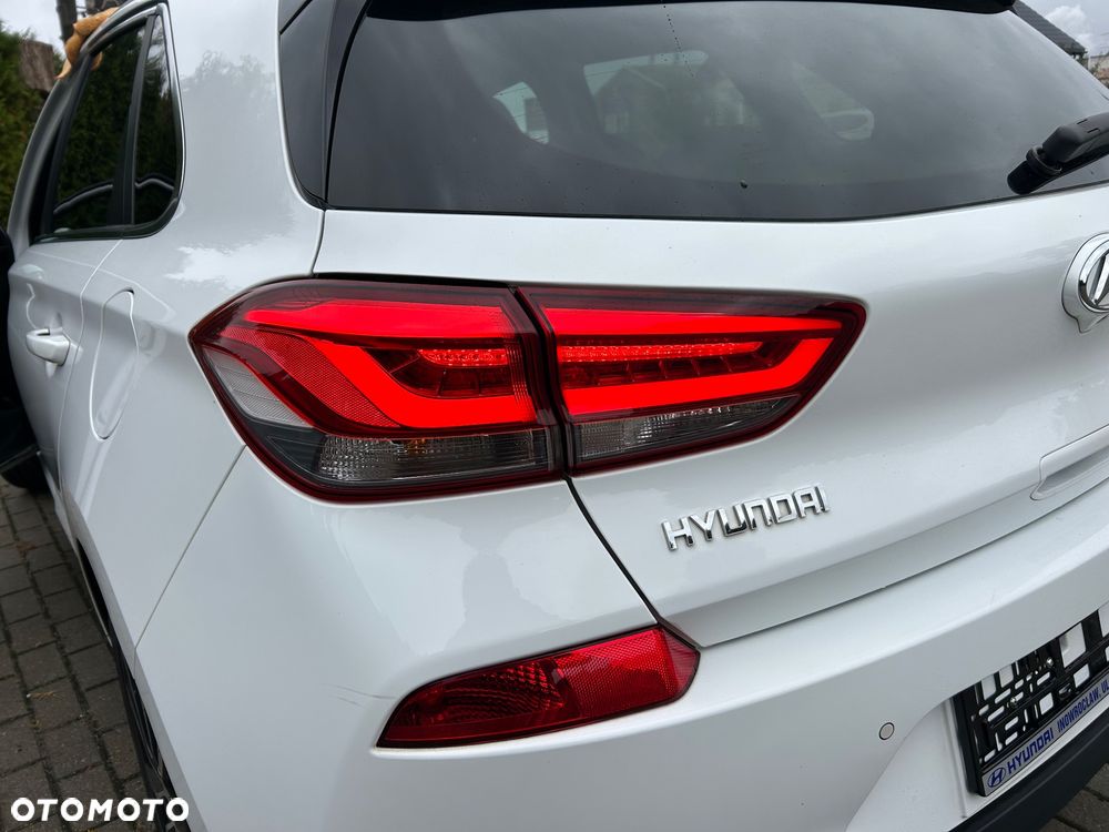 Hyundai i30 1.6 CRDI Passion Plus - 12