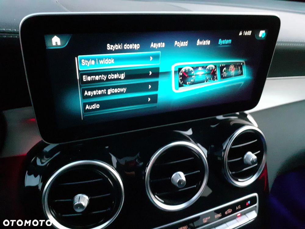 Mercedes-Benz GLC 220 d 4-Matic - 36