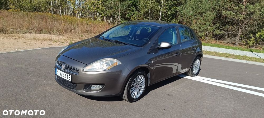 Fiat Bravo 1.9 Multijet Estiva Blue&Me - 1