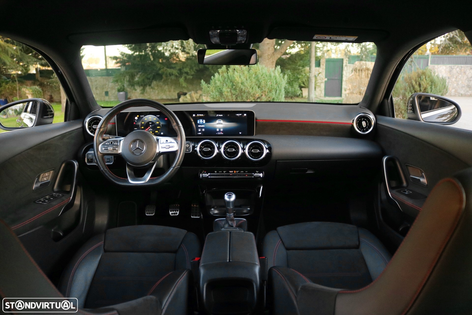 Mercedes-Benz A 160 d AMG Line - 11