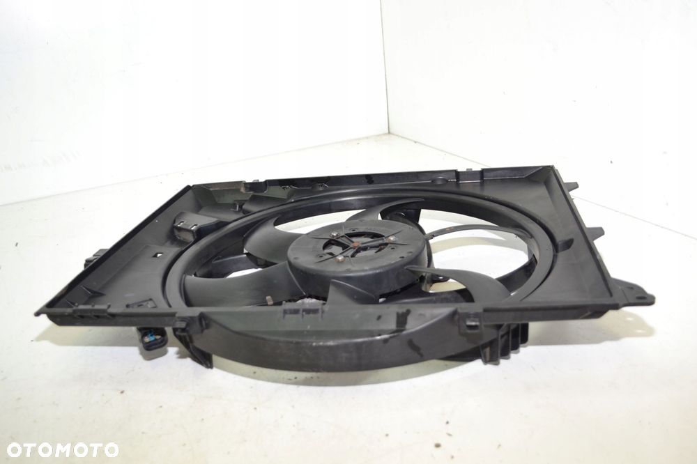 WENTYLATOR CHLODNICY BMW E90 LIFT 2.0D 7588974 - 4