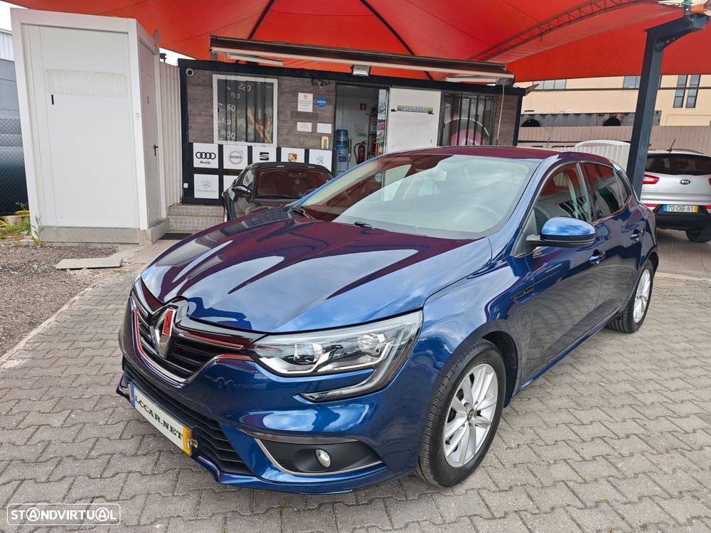 Renault Mégane 1.5 Blue dCi Zen - 2