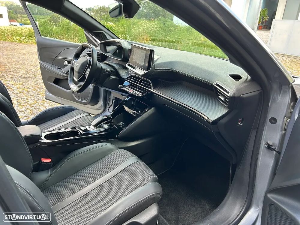 Peugeot e-208 50 kWh GT Line - 20