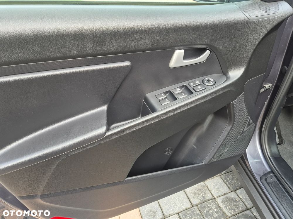 Kia Sportage 1.6 GDI XL 2WD - 8