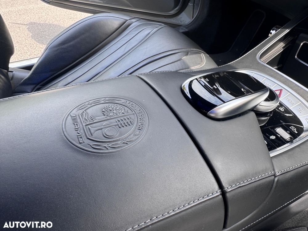 Mercedes-Benz S 63 AMG - 8