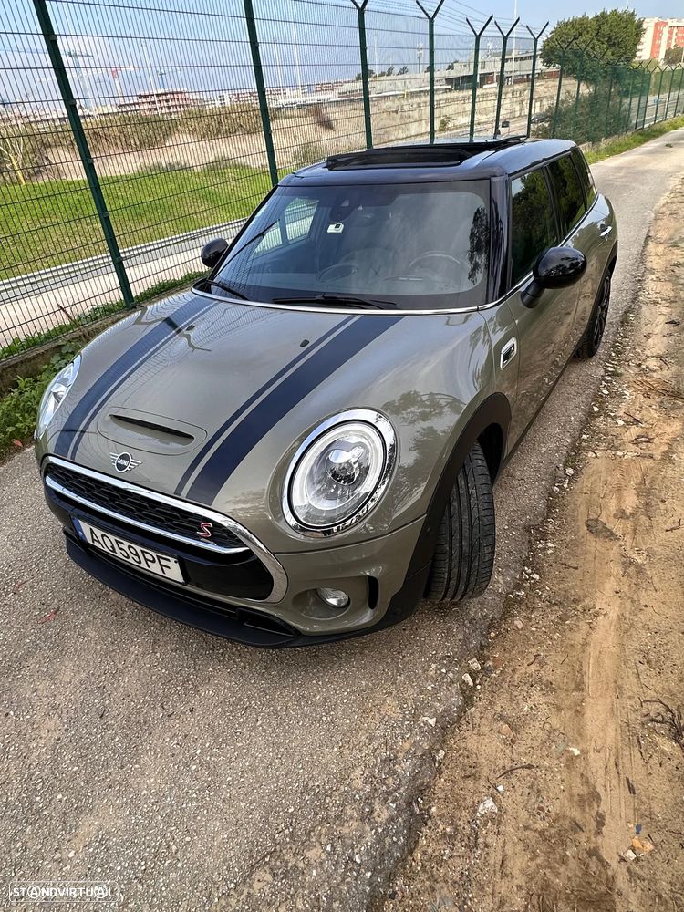 MINI Clubman Cooper SD ALL4 Auto Desportiva - 12