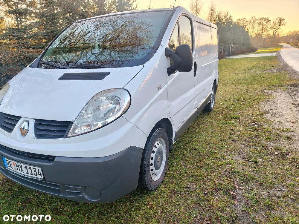 Renault Trafic - 1