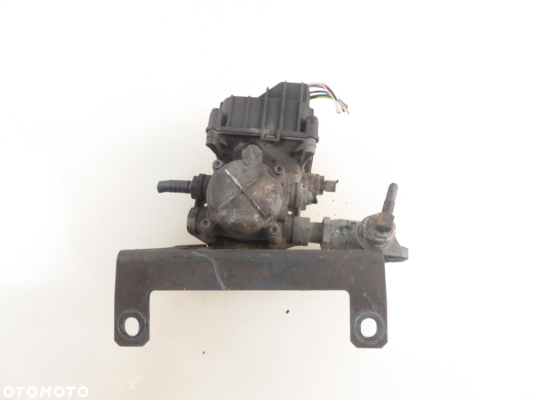 ZAWÓR MODULATOR EBS MERCEDES-BENZ ACTROS MP4 / MP5 0004297524 4801065120 - 5