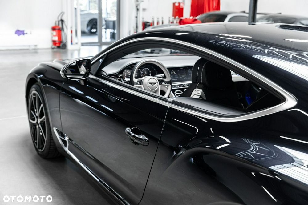 Bentley Continental GT - 21