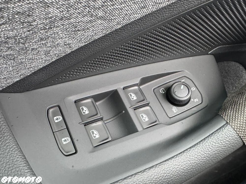 Skoda Superb 2.0 TDI SCR 4x4 Drive DSG - 19