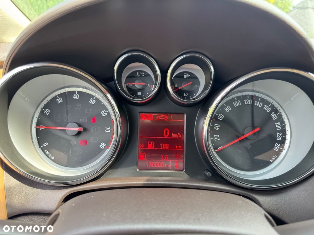 Opel Astra - 22