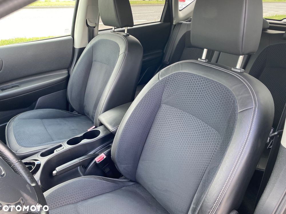 Nissan Qashqai - 17