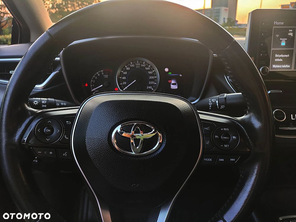 Toyota Corolla 1.8 Hybrid Comfort - 13