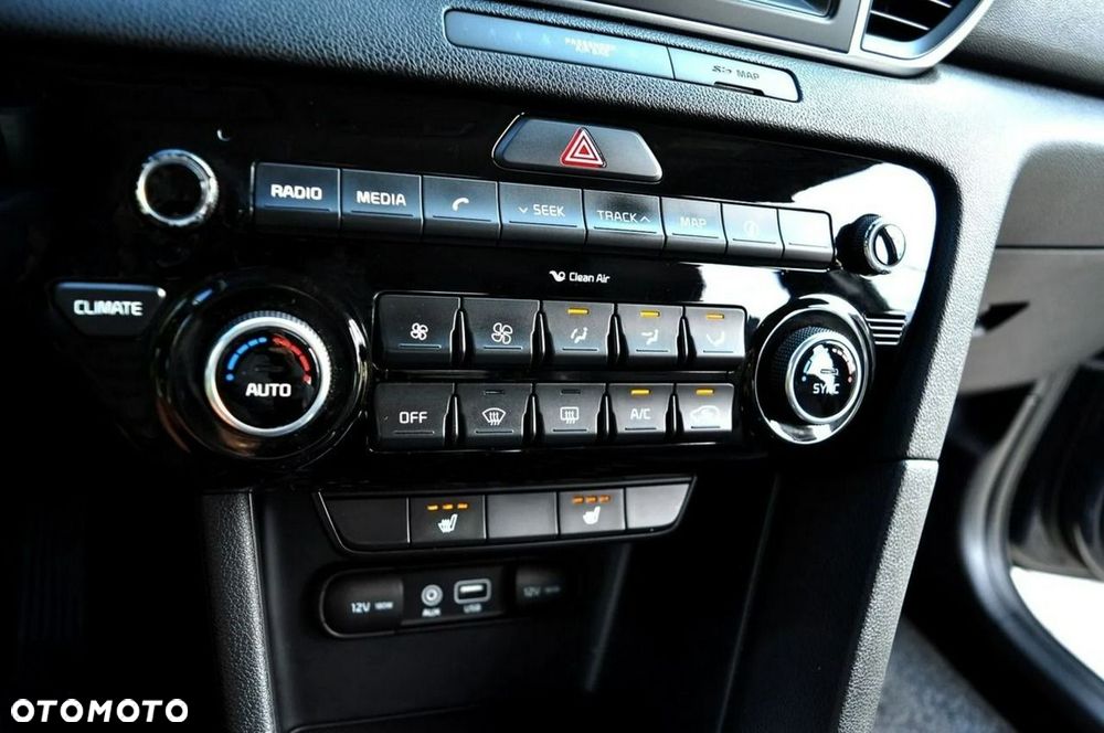 Kia Sportage 1.6 GDI Business Line 2WD - 30